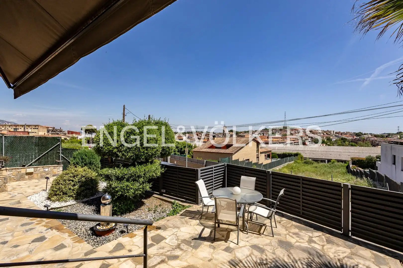 Casa con piscina en venta en Avinguda Can Valls, imagen 9