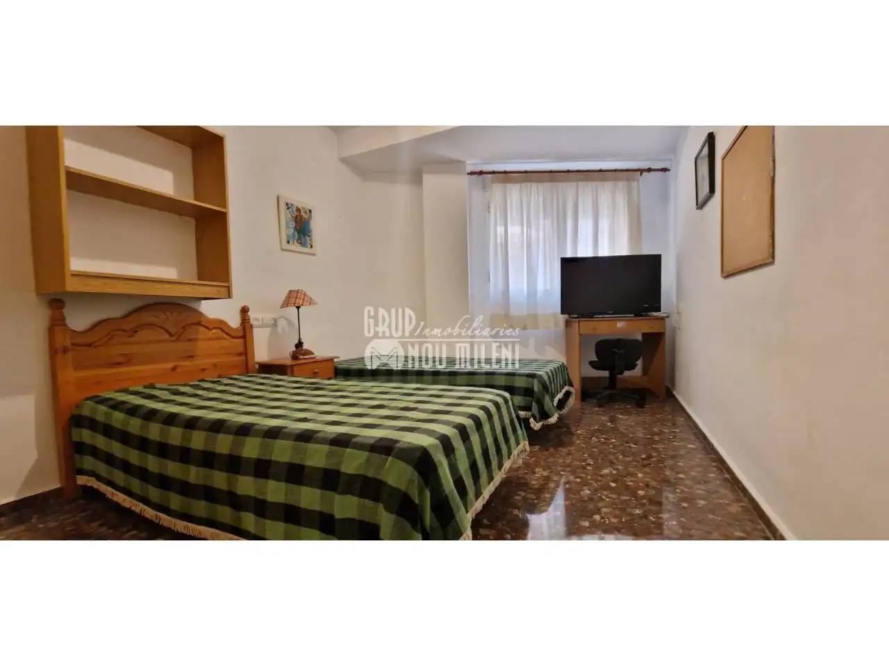 Habitación de Piso en venta en Burjassot con Amueblado y Balcón