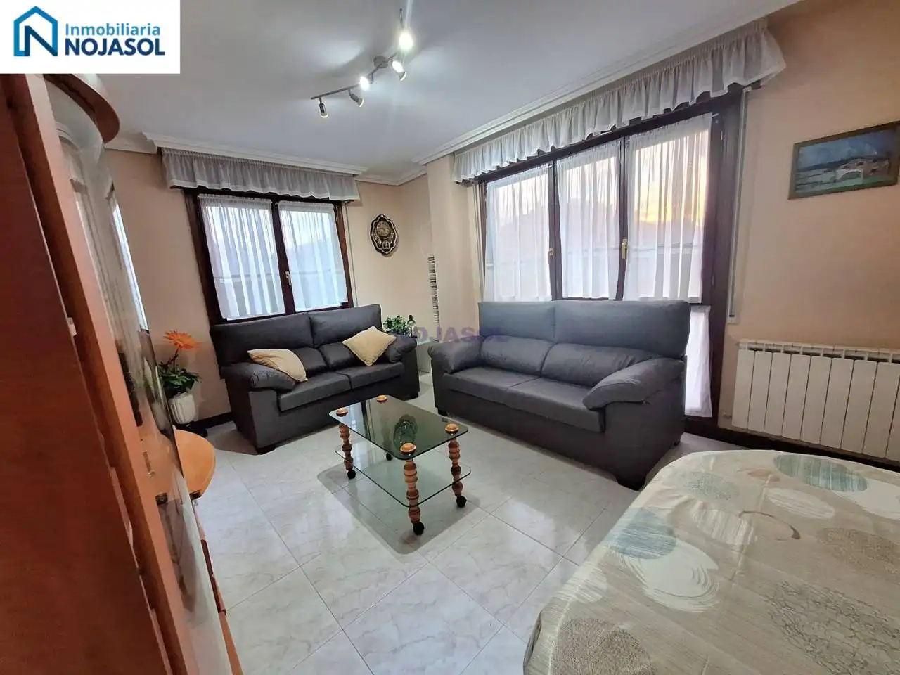 Apartament amb piscina de lloguer a Avenida santos martires 10, imagen 6