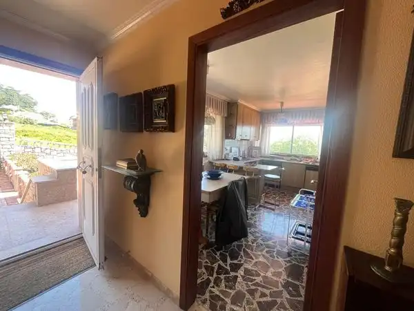 Cocina de Casa o chalet en venta en A Guarda   con Calefacción, Jardín privado y Terraza