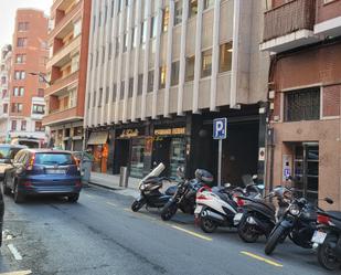 Vista exterior de Oficina en venda en Bilbao  amb Aire condicionat i Terrassa