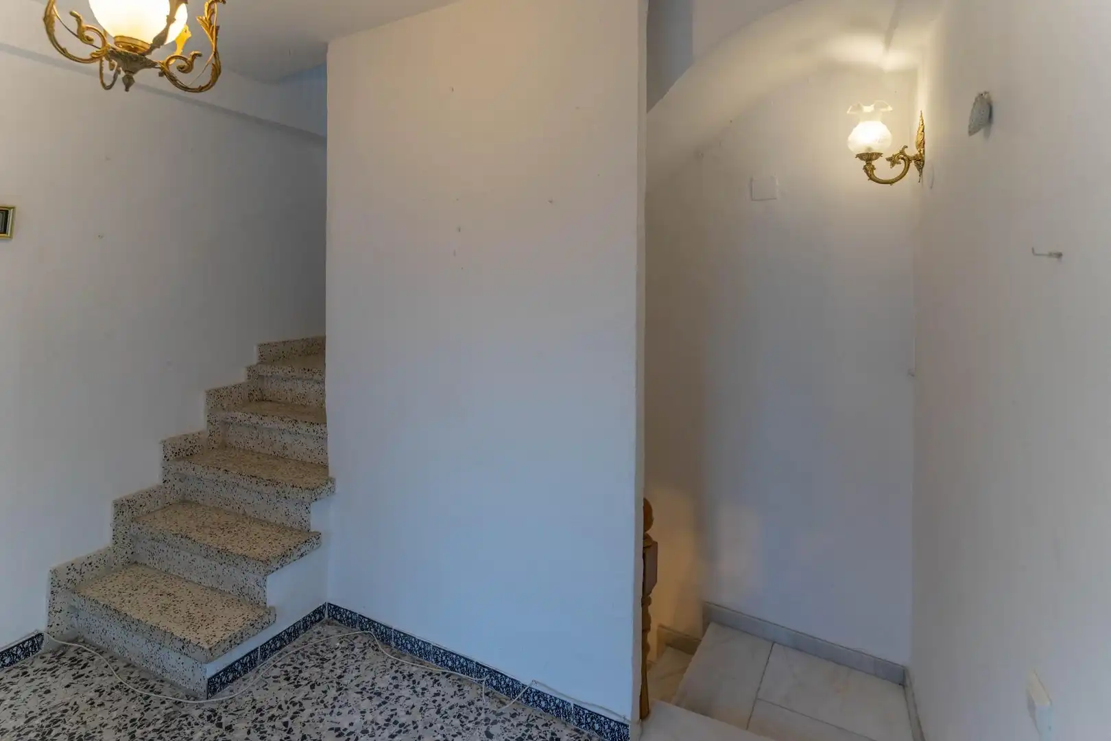 Casa adosada en venda en Coín amb Terrassa