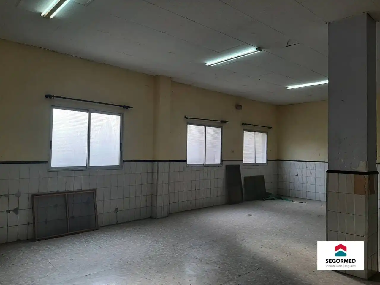 Business premises to rent in Calle Obispo Canubio 17, imagen 5