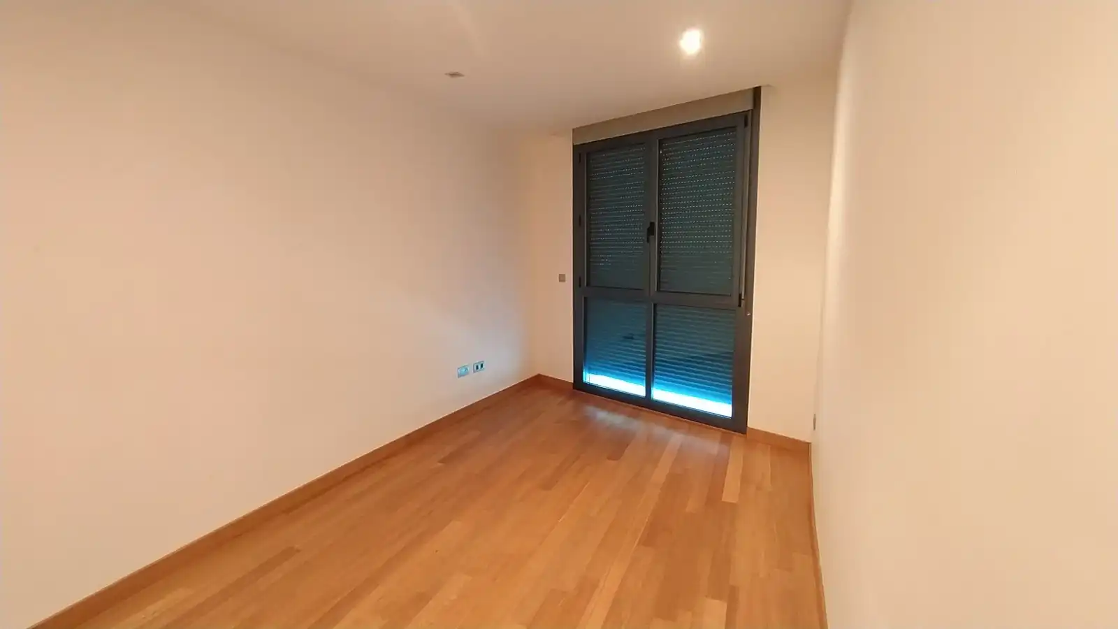 Habitación de Apartamento en venta en Santander con Calefacción, Jardín privado y Terraza