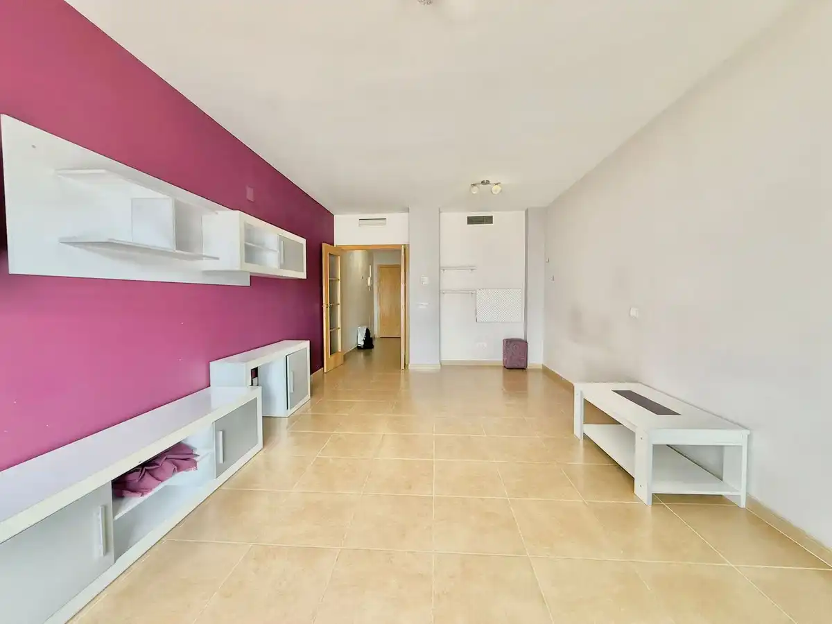 Sala d'estar de Planta baixa en venda en Mijas amb Aire condicionat, Calefacció i Jardí privat