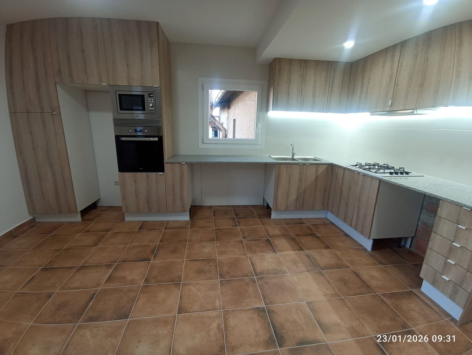 Kitchen of Flat to rent in Avià  with Heating and Oven