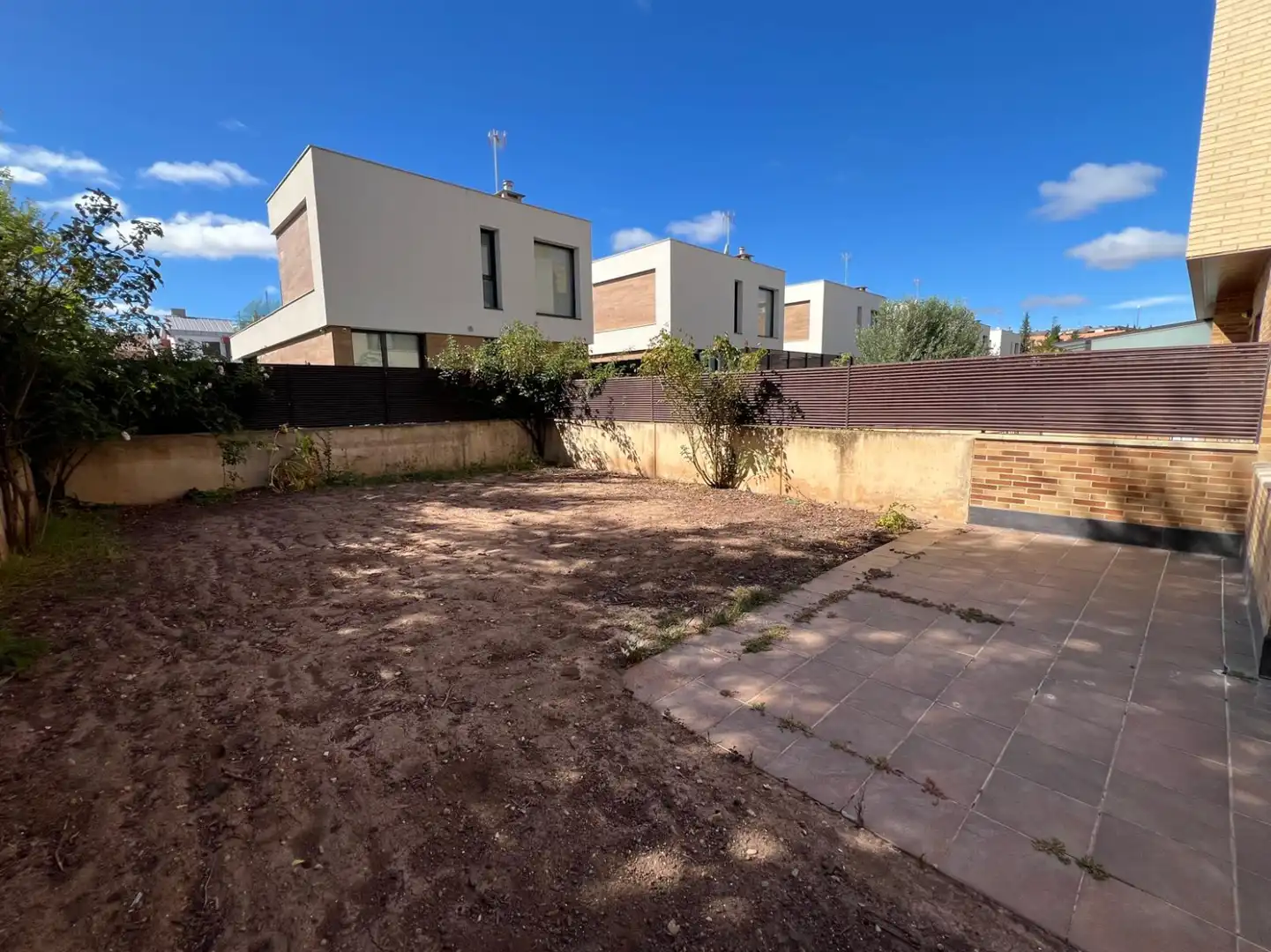 Appartamento con giardino in vendita a Lardero, imagen 2