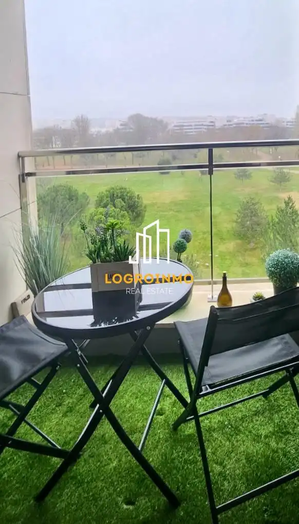 Terrasse von Wohnung zum Verkauf in  Logroño mit Klimaanlage, Heizung und Terrasse