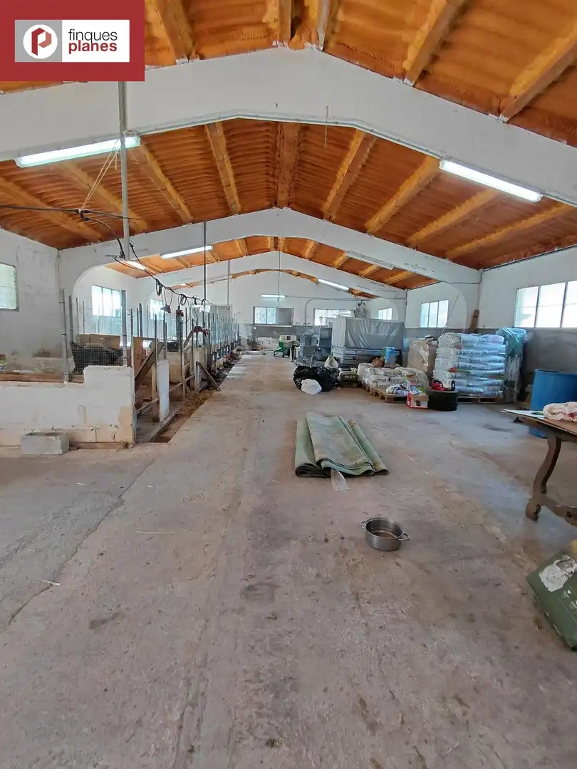 Nau industrial en venda a Montferrer i Castellbò, imagen 2
