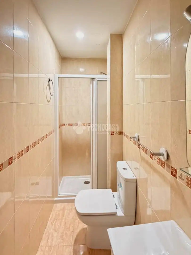 Bathroom of Flat for sale in Segovia
