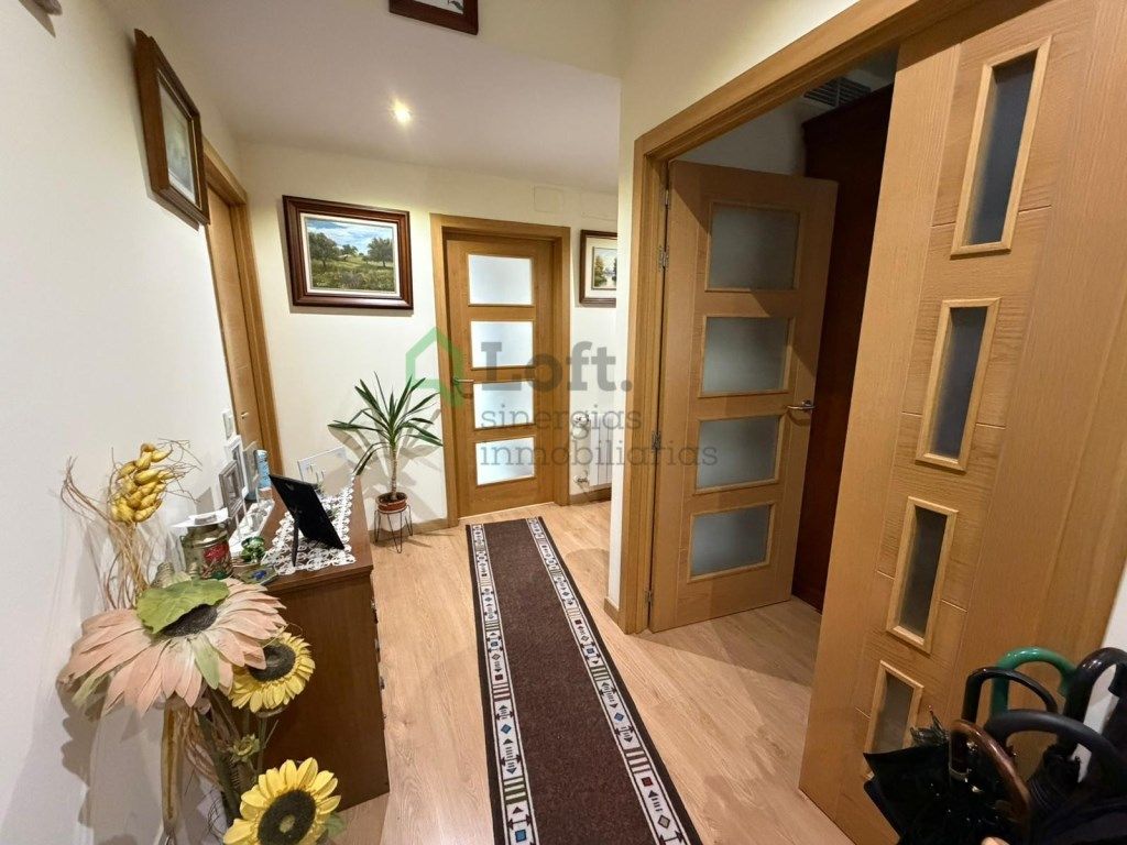 Casa adosada en venta en Badajoz Capital con Terraza y Piscina