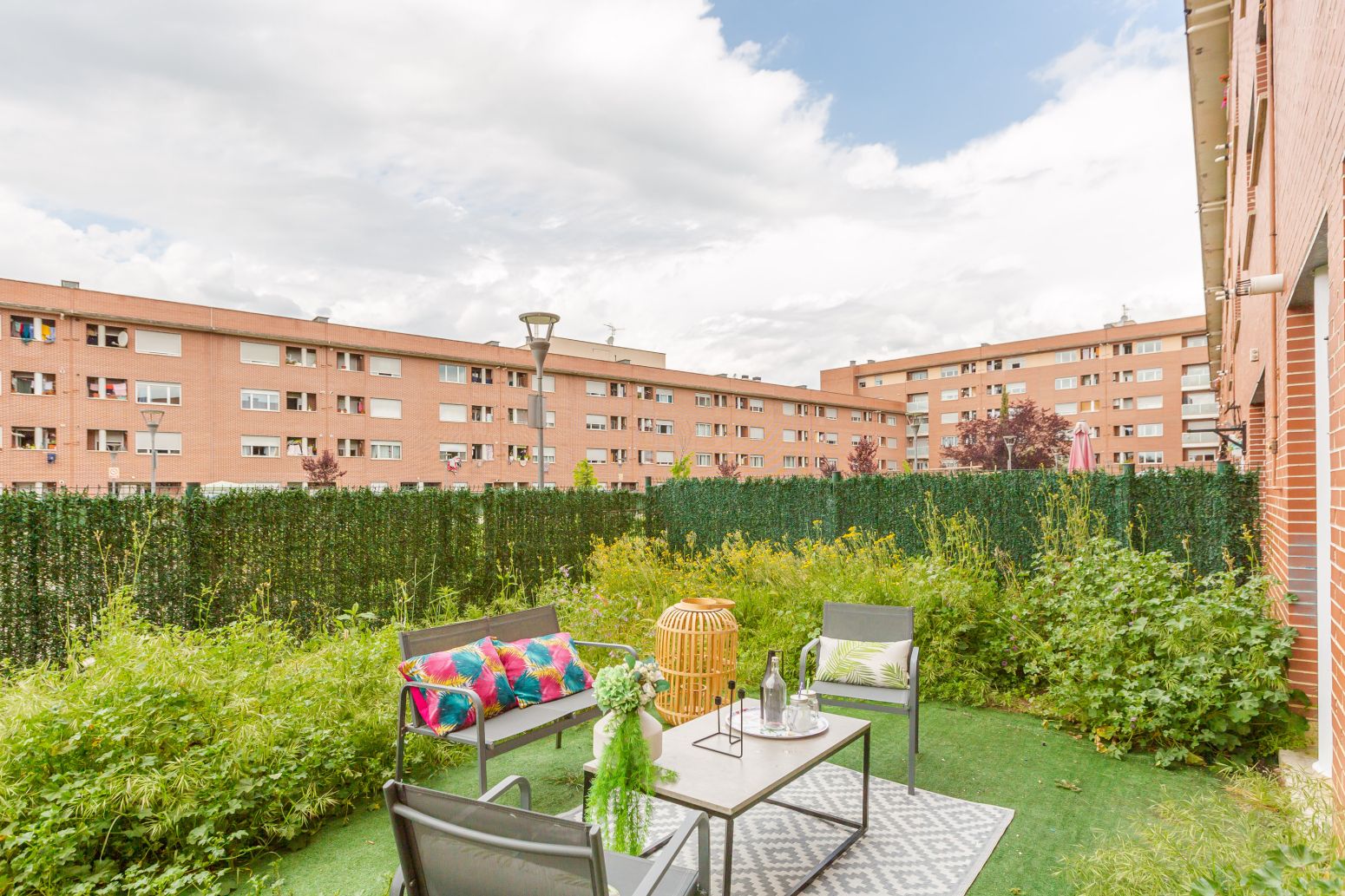 Terrassa de Pis en venda en  Pamplona / Iruña amb Calefacció, Jardí privat i Parquet