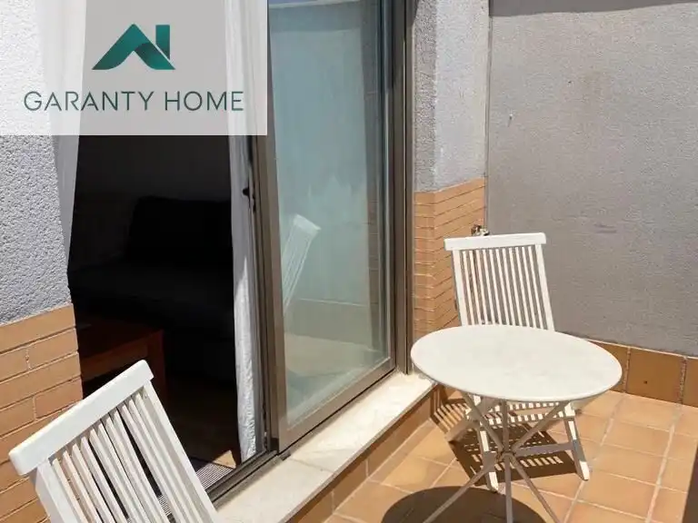 Balcony of Attic for rent in Málaga  with Air Conditioner, Private garden and Terrace