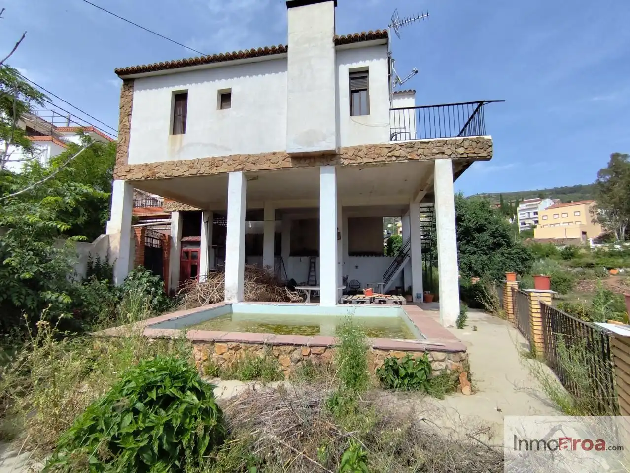 Vista exterior de Casa o chalet en venta en Gátova con Jardín privado, Terraza y Piscina