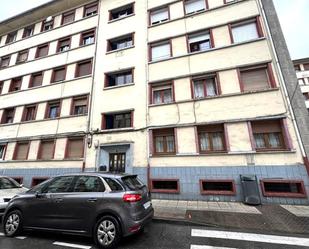 Vista exterior de Pis en venda en Langreo