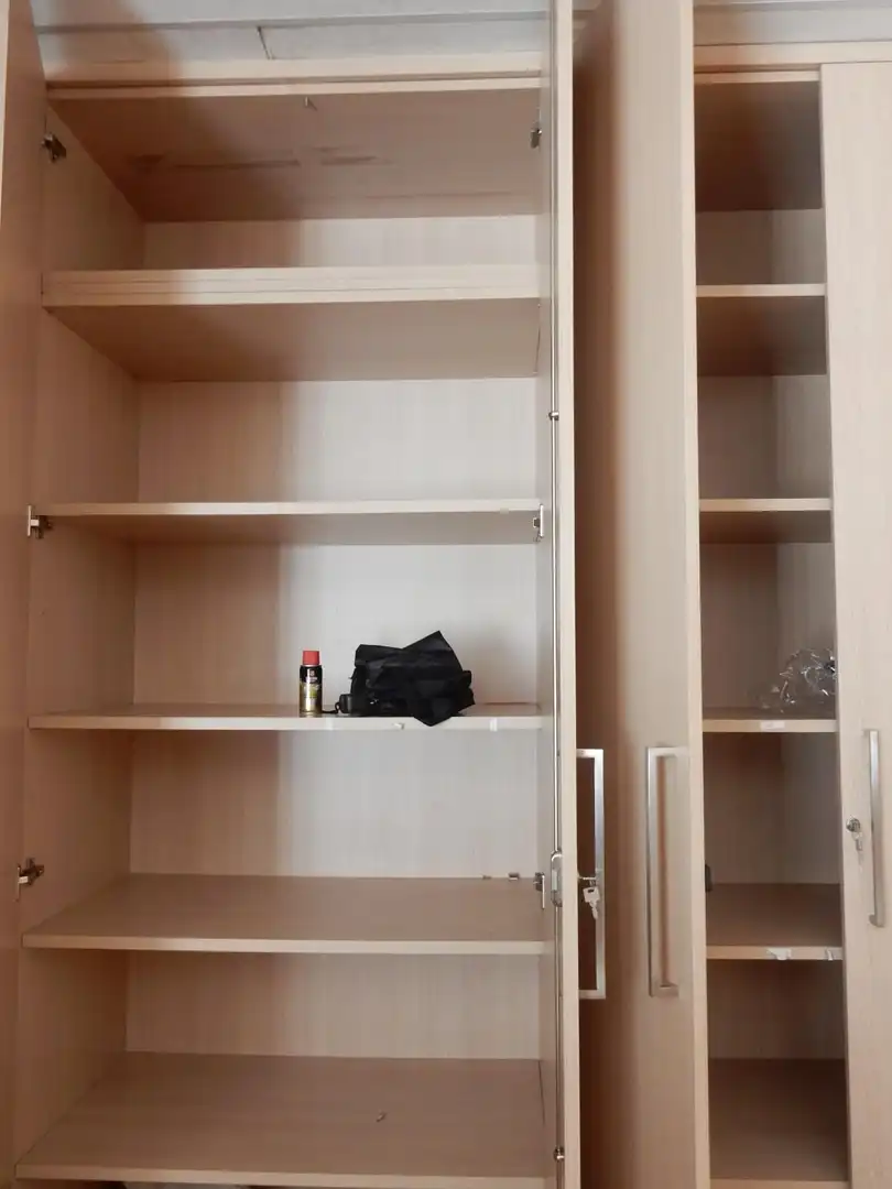 Geschaftsraum zur Miete in Avinguda de l'Estatut, 219, Zona Nord