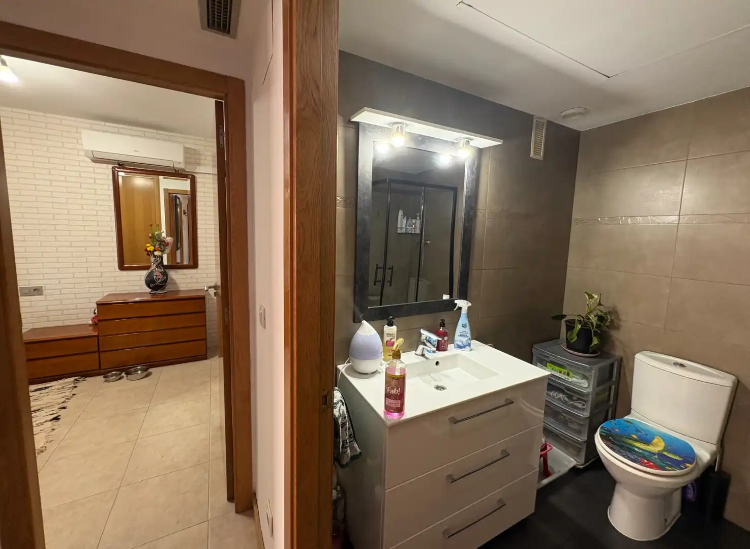 Baño de Piso en venta en Castellón de la Plana / Castelló de la Plana con Aire acondicionado, Calefacción y Horno