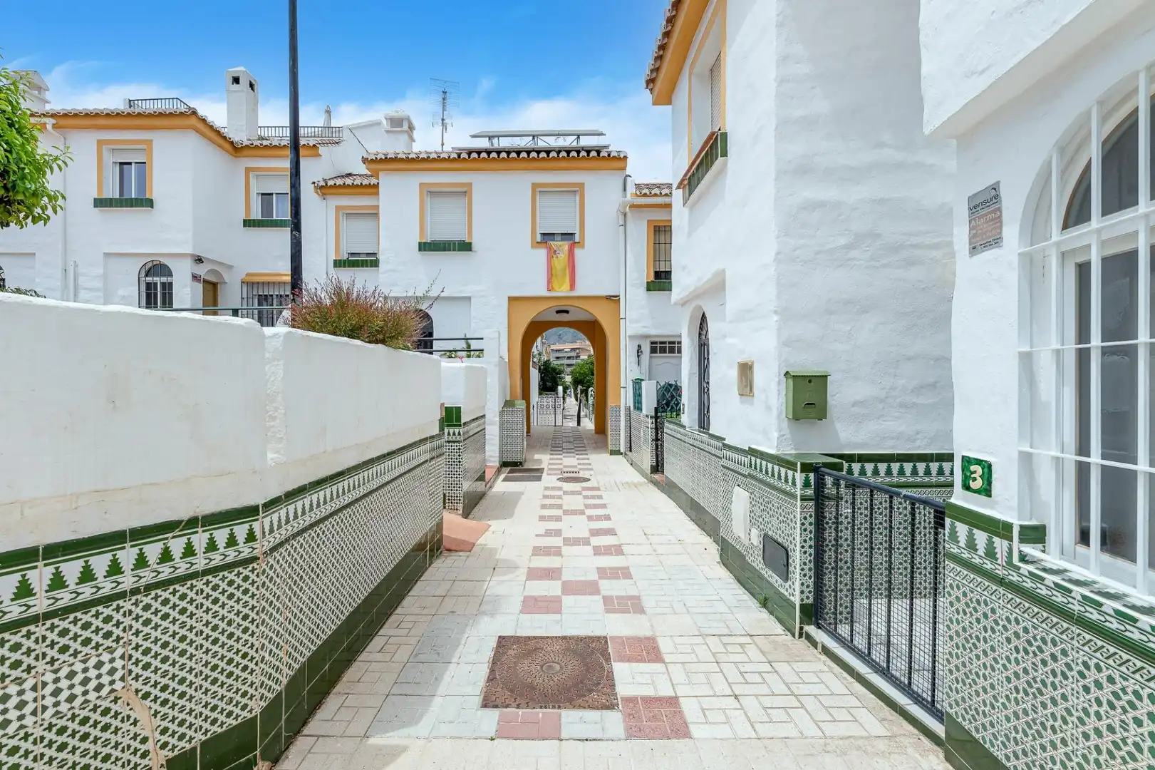 Casa adosada en venda a COLINA LA, 12, La Colina