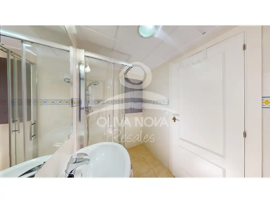 Mini appartamento con terrazza in vendita a Cami del Llavador, imagen 21