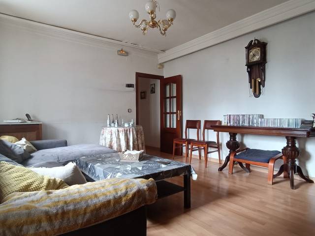 Piso en Venta en SEGUNDA en Rejas