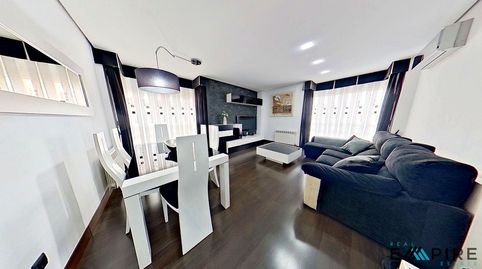 Foto 2 de Piso en venta en Cristina Sánchez, Centro, Parla