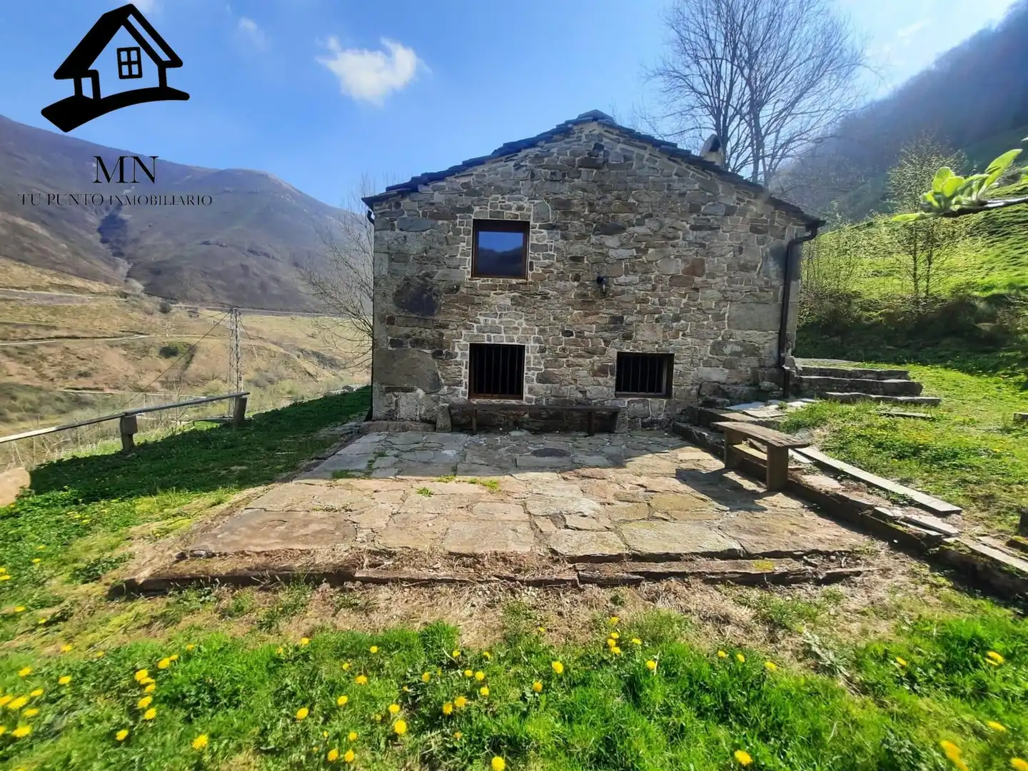 Casa rústica amb jardí en venda a Vega de Pas, imagen 2