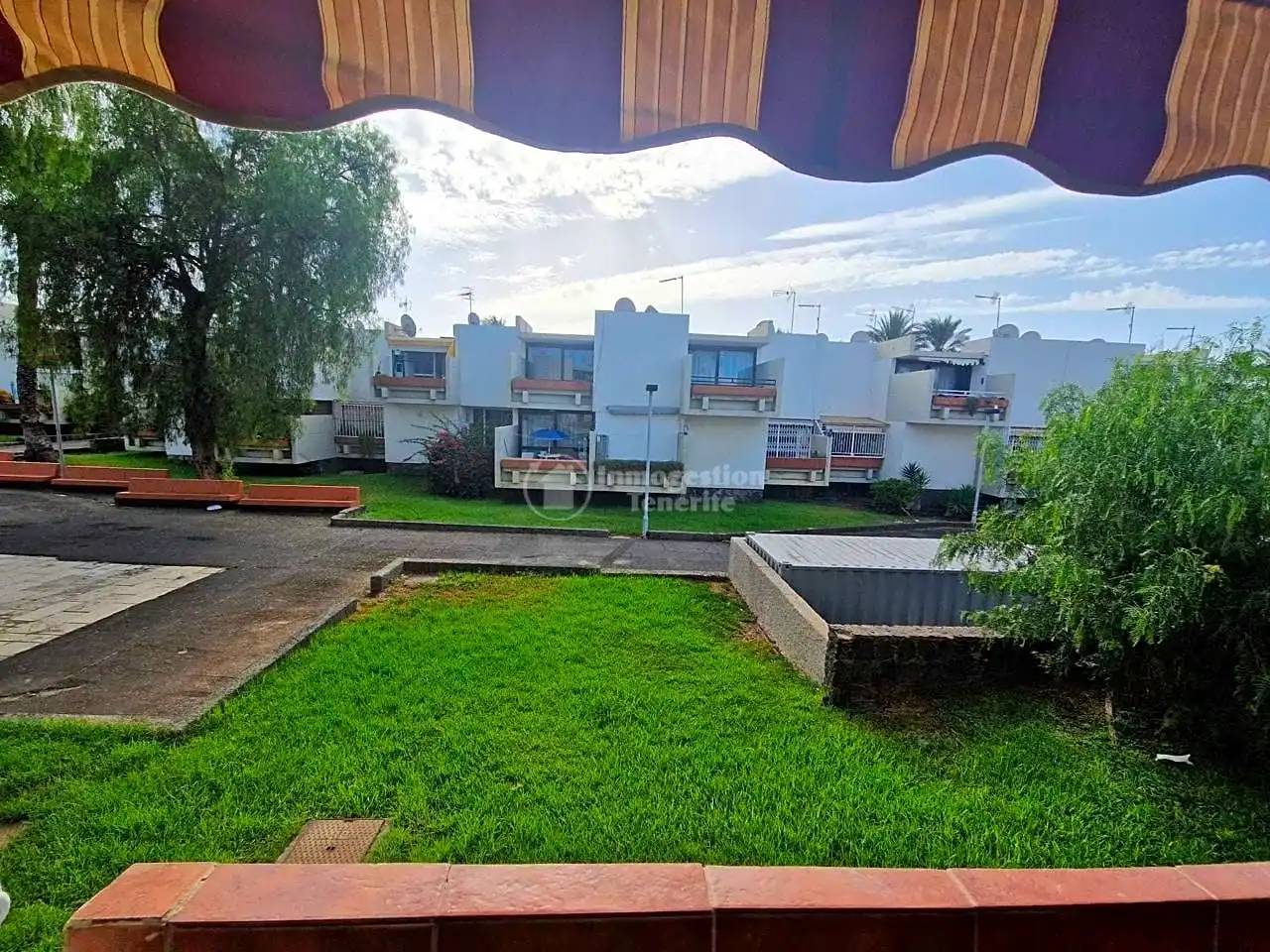 Apartamento de alquiler en Ten Bel, Costa del Silencio