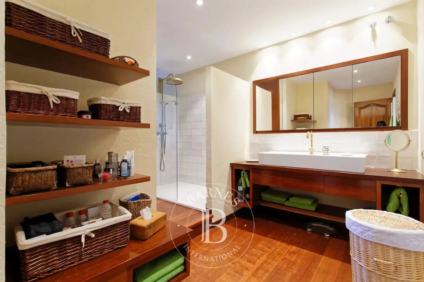 Bathroom of Houses for sale in Vilobí del Penedès  with Air Conditioner, Heating and Swimming Pool