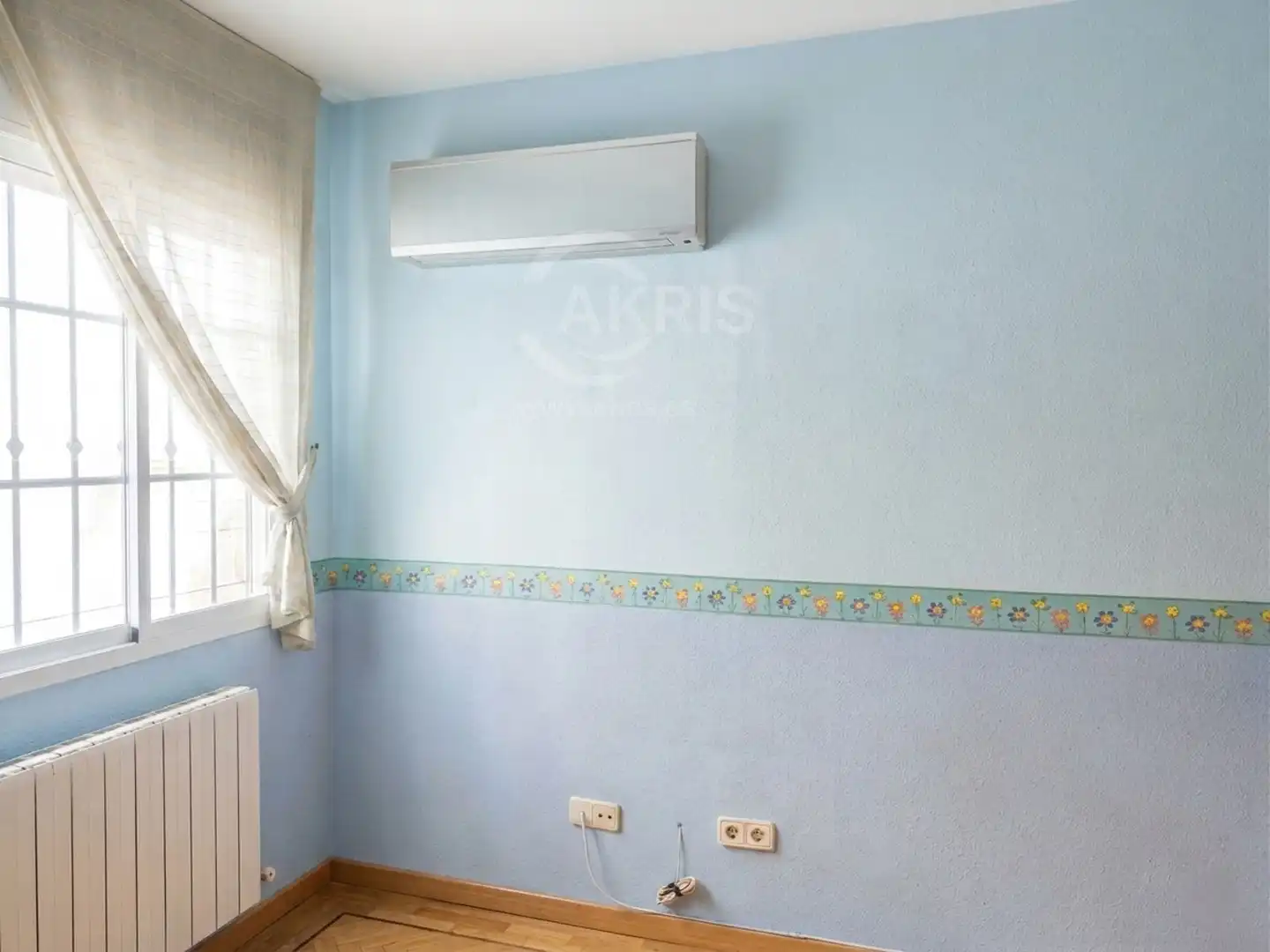 Bedroom of Flat for rent in Toledo  with Air Conditioner, Heating and Furnished