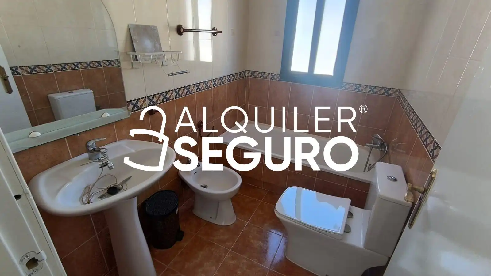 Baño de Casa o chalet de alquiler en Almensilla con Aire acondicionado y Amueblado