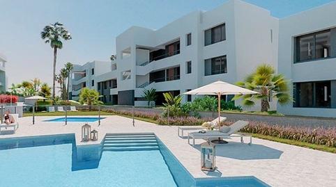 Foto 3 de Apartament en venda a Las Lomas, Estepona