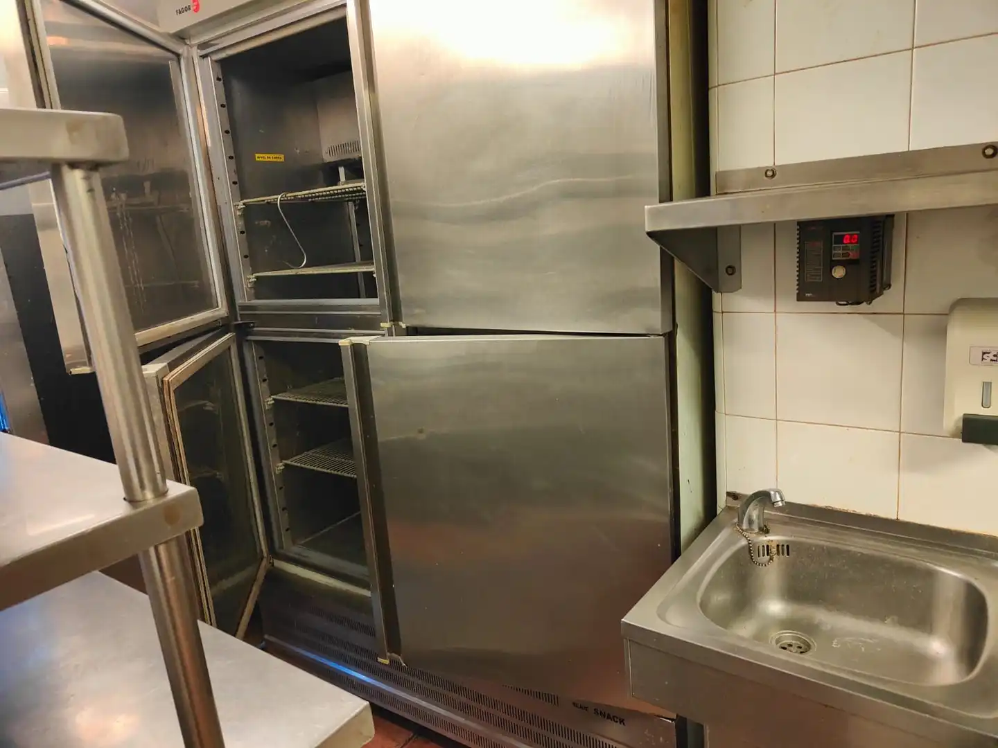 Kitchen of Buildings for sale in Sant Aniol de Finestres