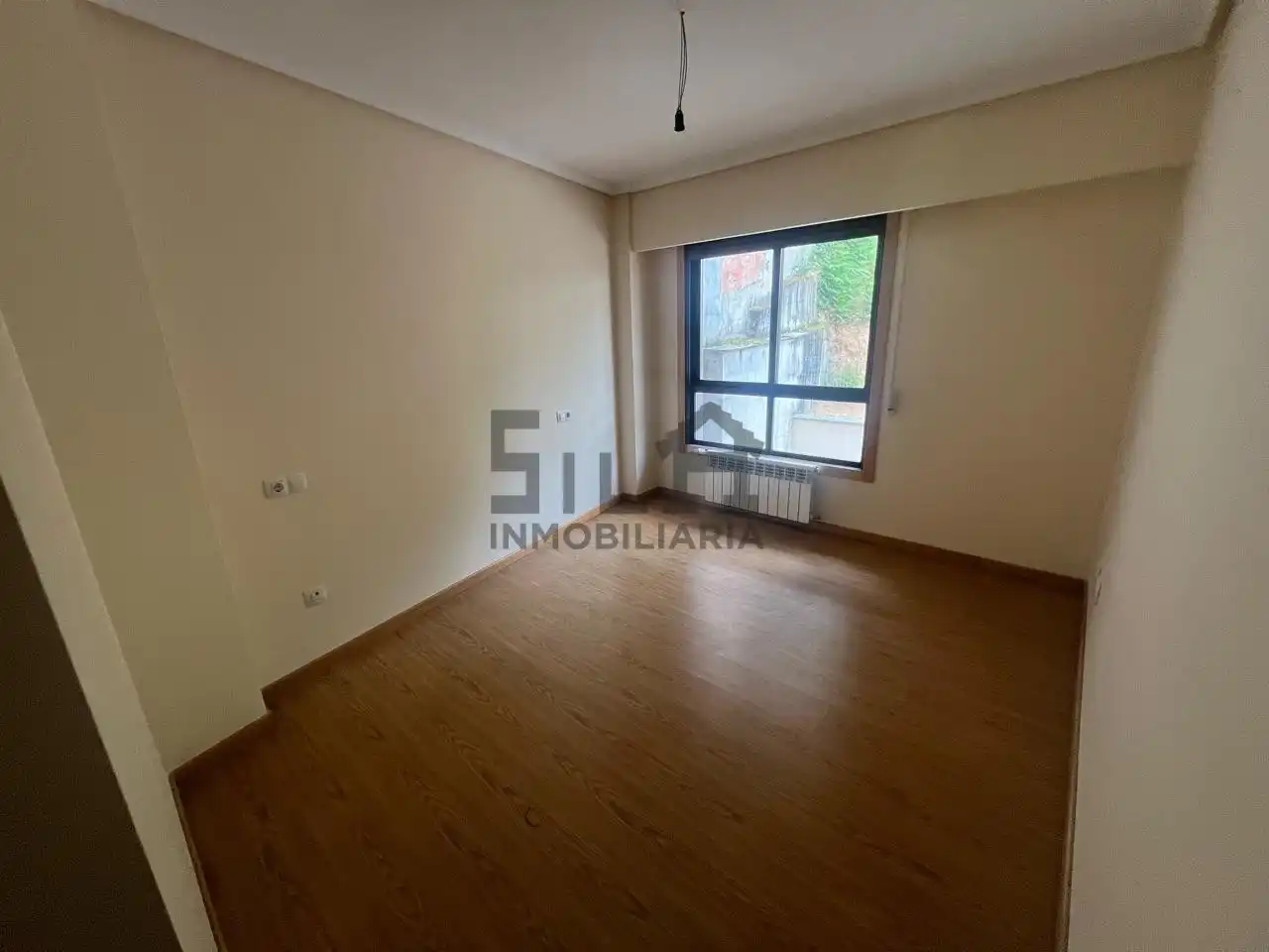 Habitación de Piso en venta en San Cibrao das Viñas con Calefacción y Trastero
