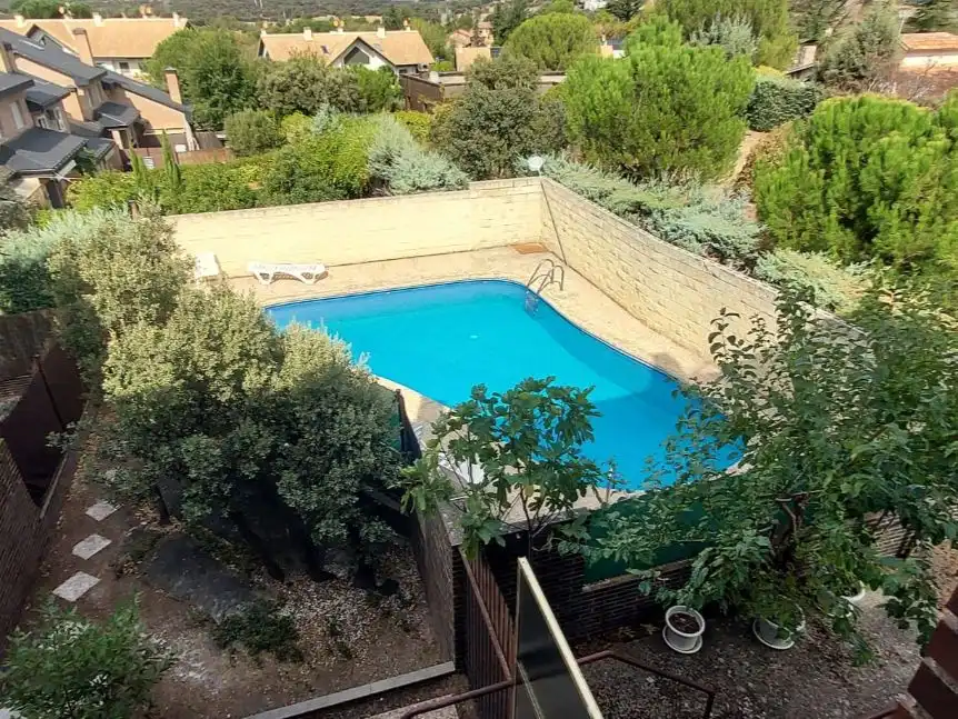 Piscina de Casa o xalet de lloguer en La Navata