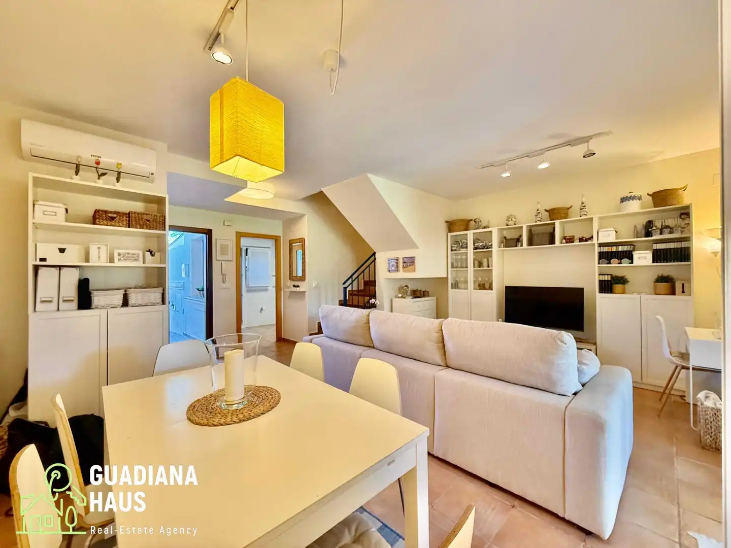 Reihenhaus mit Pool zum Verkauf in Avenida ROSALIA DE CASTRO 5, imagen 16