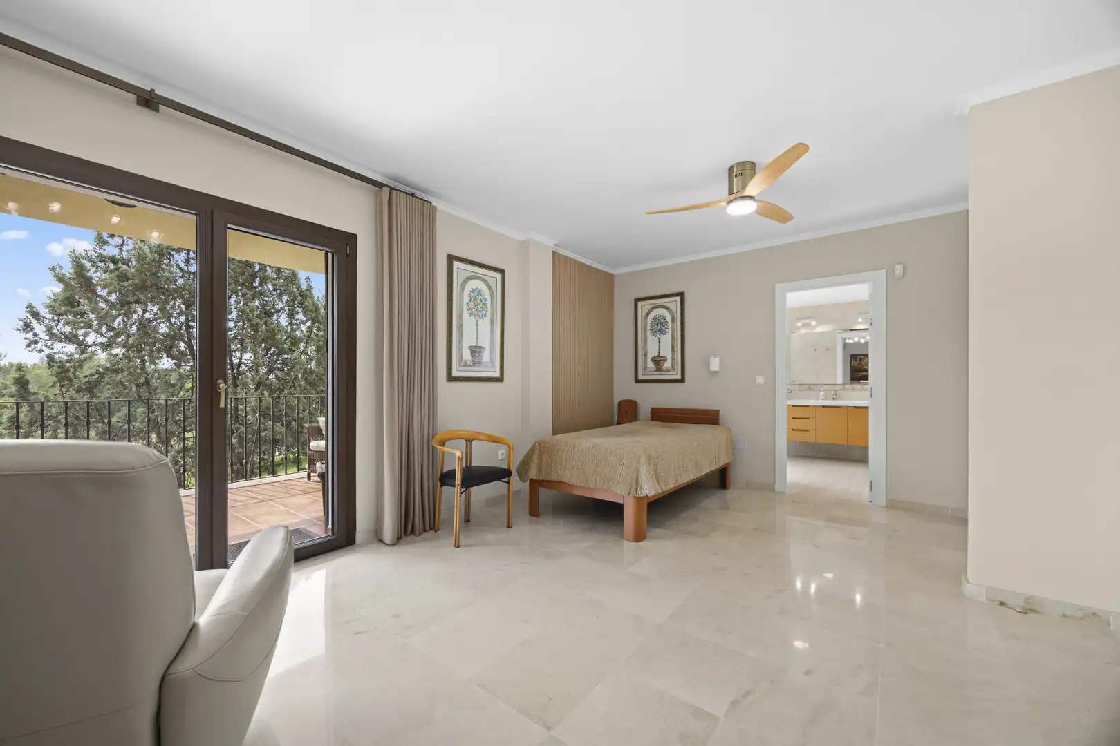 Casa amb terrassa en venda a San Pedro de Alcántara, imagen 18