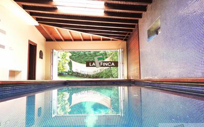 Swimming pool of House or chalet for sale in Oviedo   with Terrace and Swimming Pool