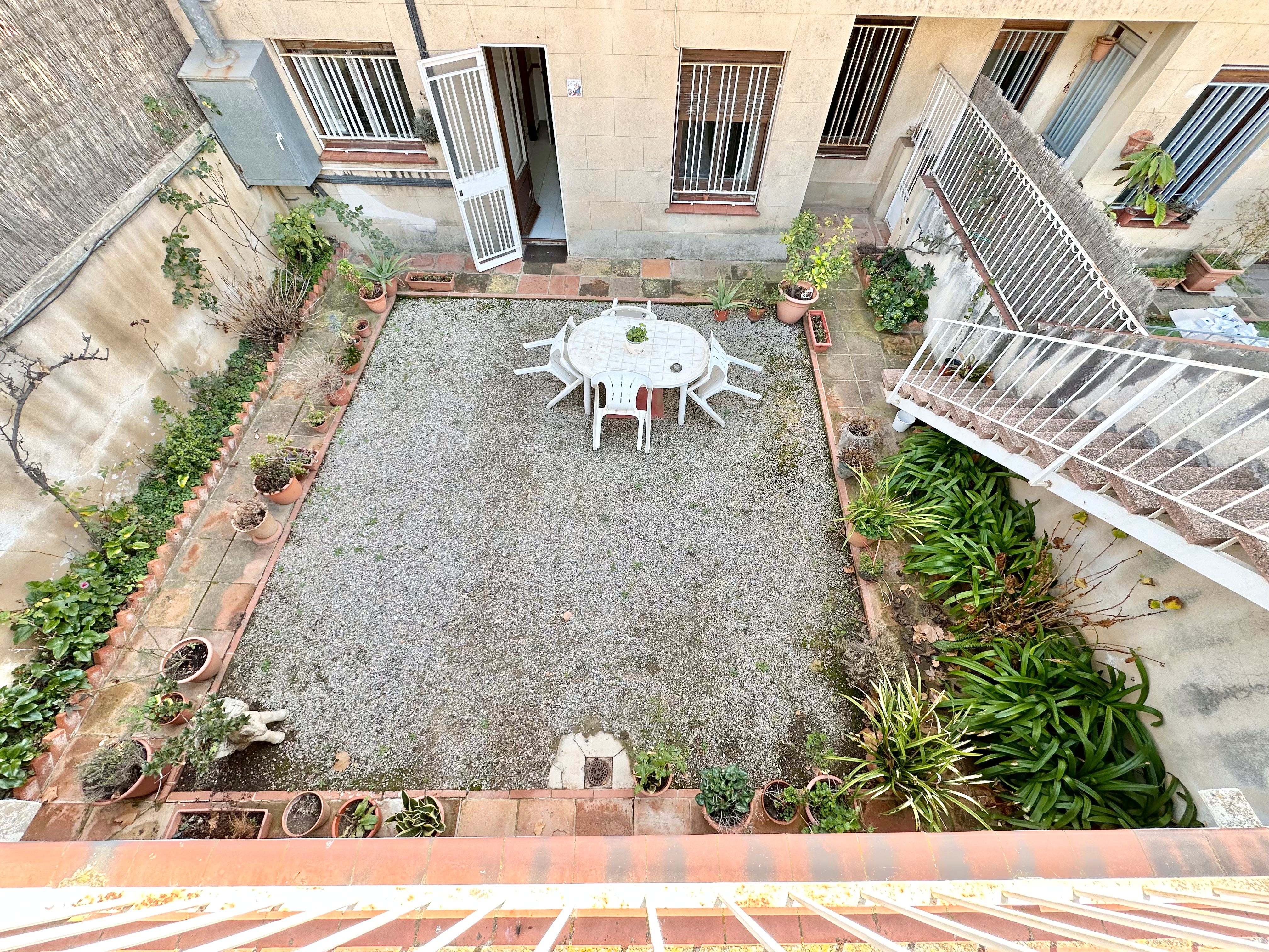 Terrassa de Casa adosada en venda en El Masnou amb Calefacció, Jardí privat i Terrassa