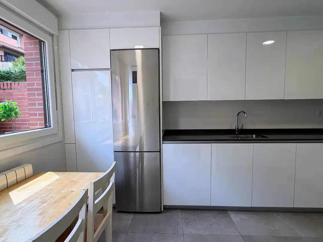 Kitchen of Houses for sale in Bilbao   with Terrace and Balcony