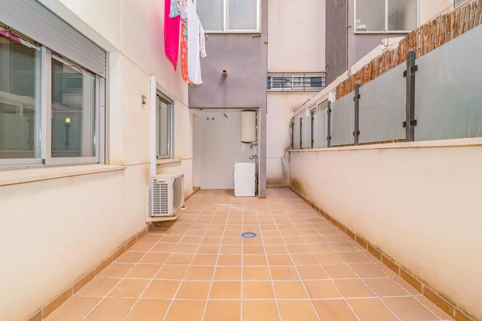 Terrassa de Planta baixa en venda en Alhendín amb Aire condicionat, Jardí privat i Terrassa