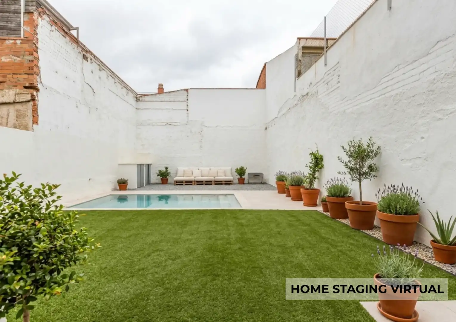 Swimming pool of Houses for sale in Ponent