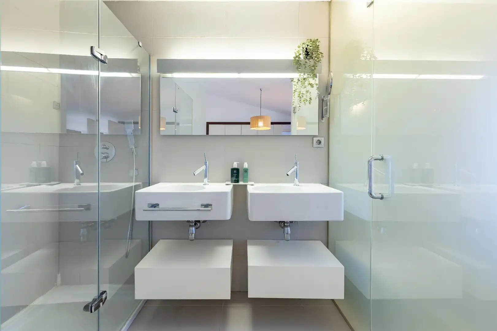 Baño de Casa adosada en venta en Enguera con Calefacción, Terraza y Trastero