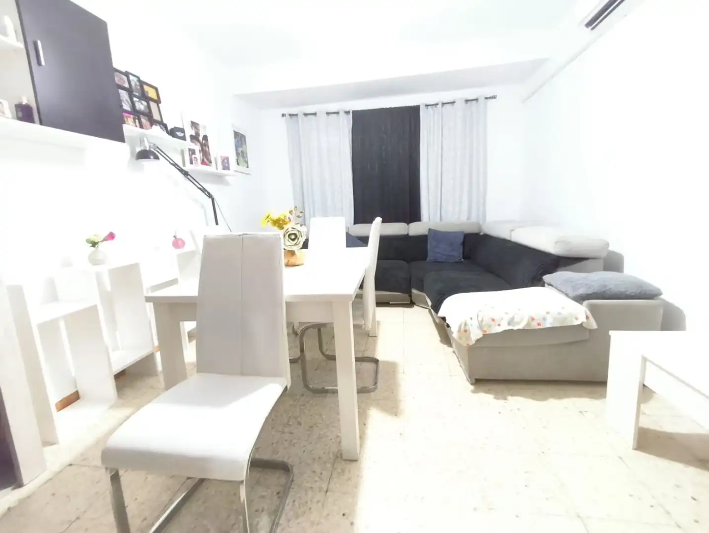 Sala d'estar de Pis en venda en Badajoz amb Aire condicionat