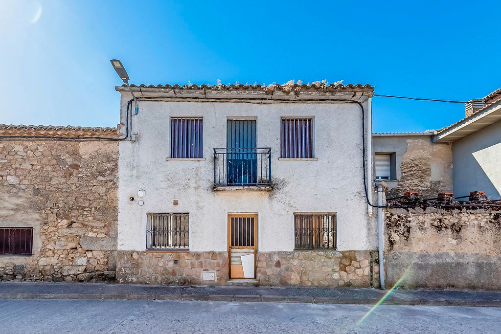 Exterior view of House or chalet for sale in Sotillo de las Palomas
