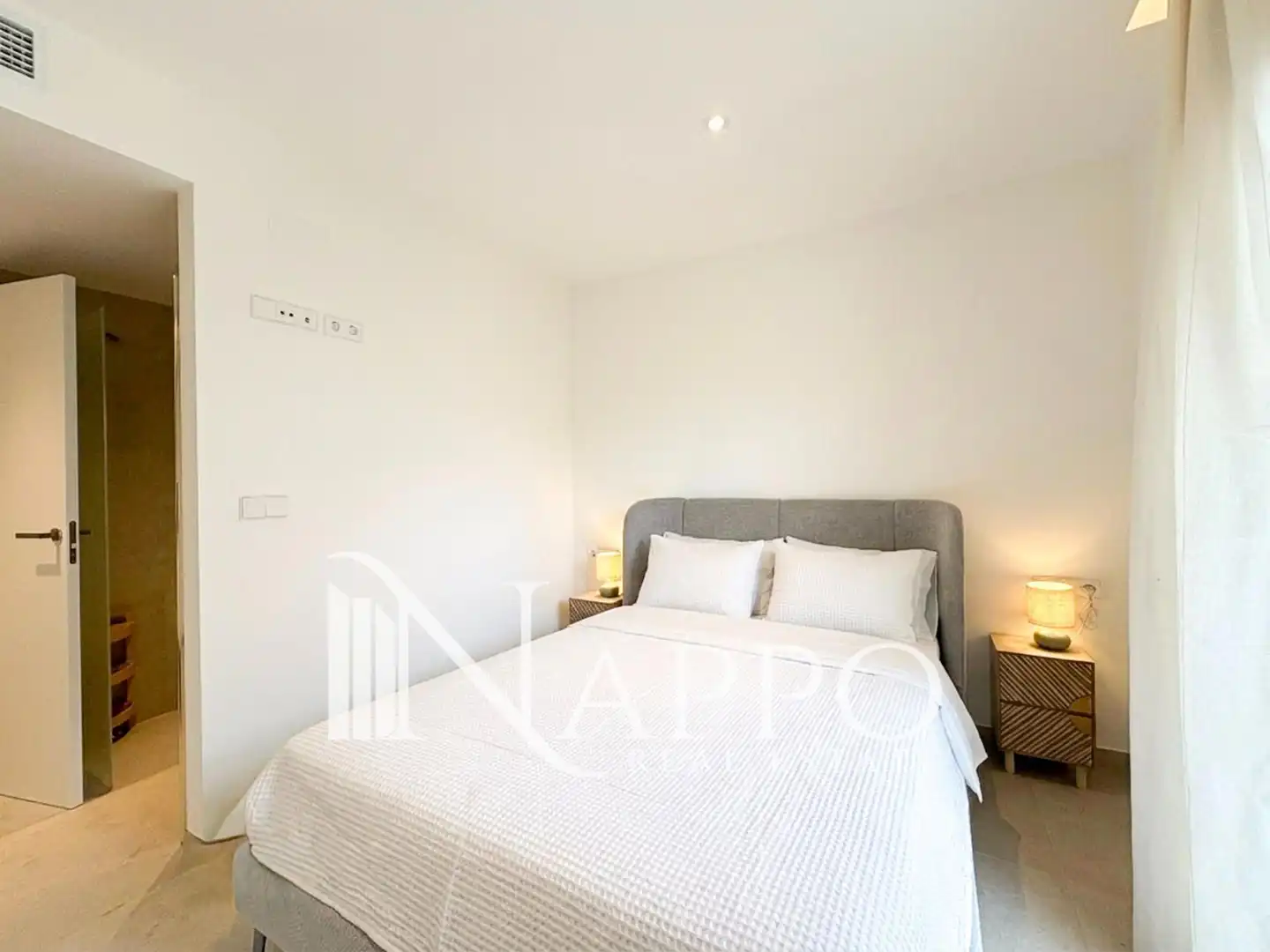 Bedroom of Flat for rent in  Palma de Mallorca  with Air Conditioner, Terrace and Swimming Pool