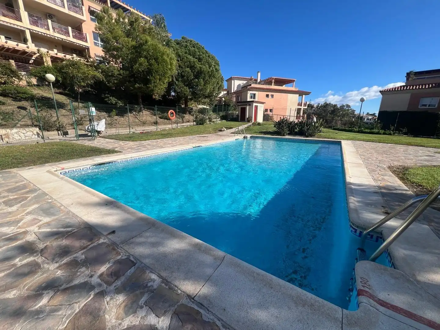 Swimming pool of Flat for sale in Málaga  with Air Conditioner, Heating and Community pool