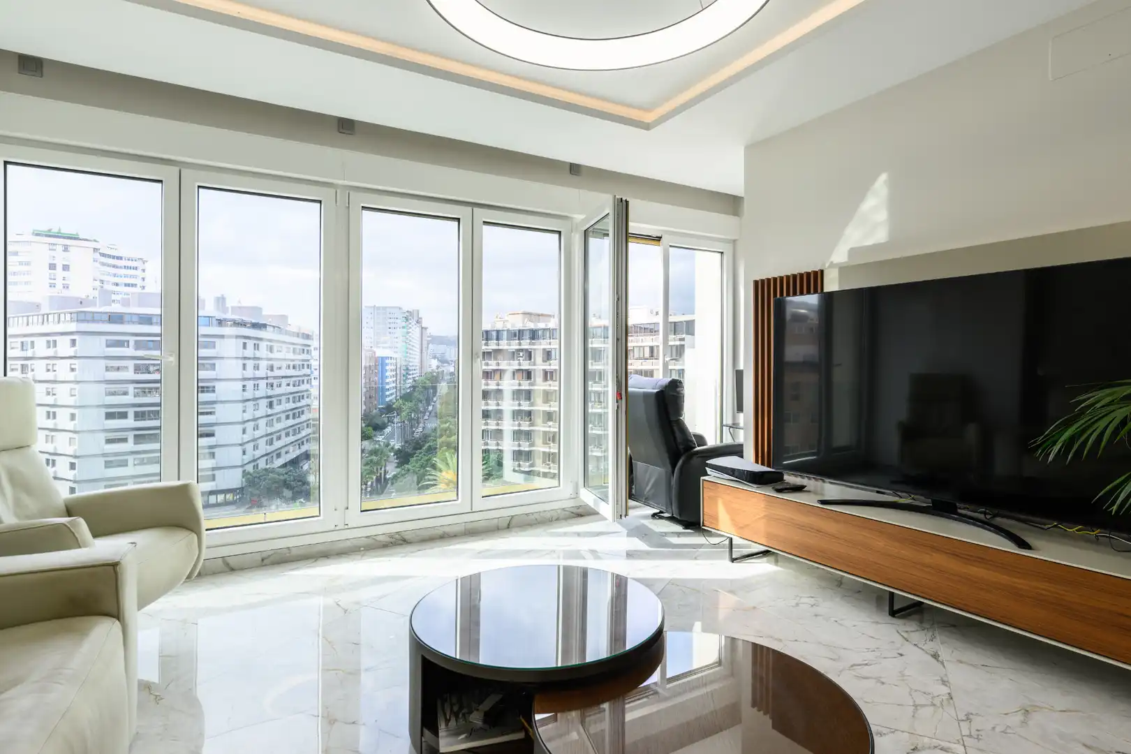 Wohnzimmer von Wohnung zum Verkauf in Las Palmas de Gran Canaria mit Möbliert