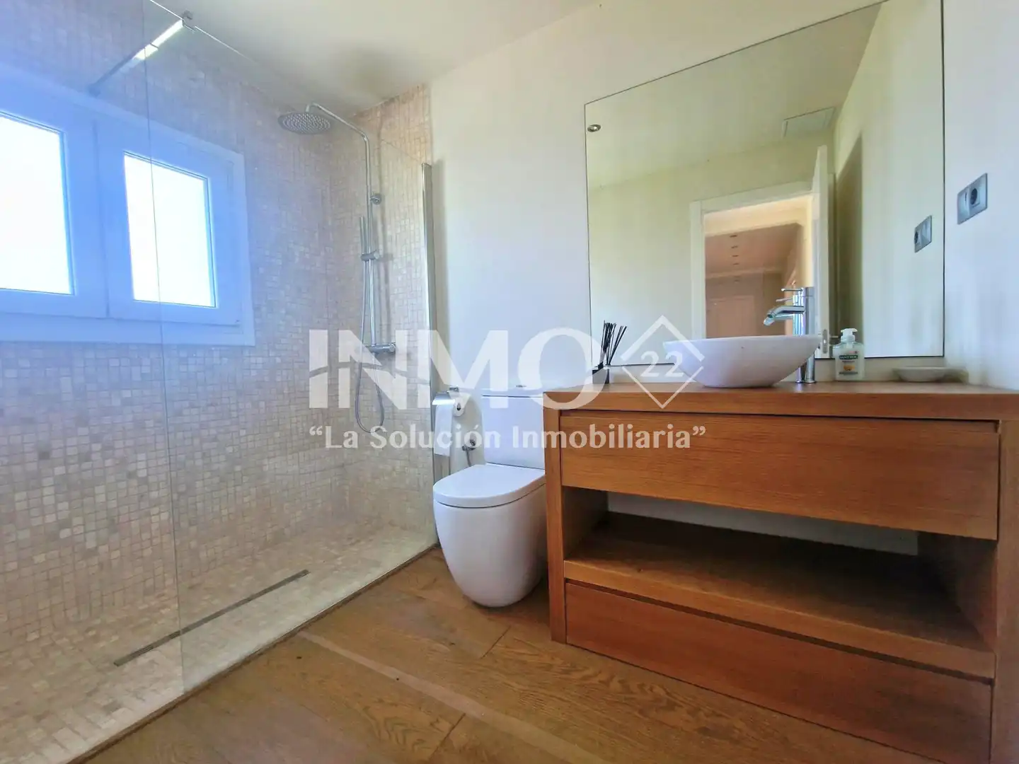 Villa mit Terrasse zum Verkauf in Carrer Navàs de Tolosa, imagen 10