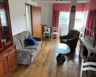 Living room of Apartment to rent in Santiago de Compostela 