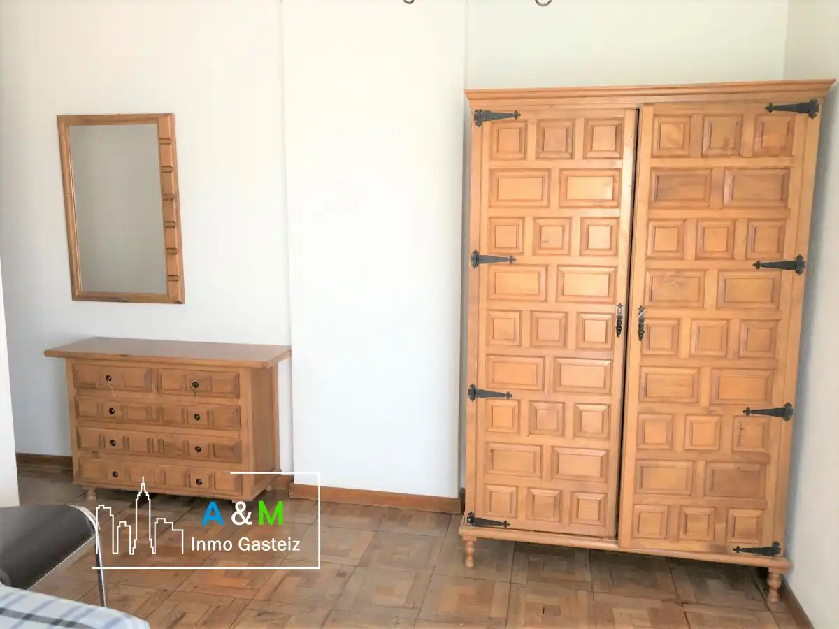 Flat for rent in JOSE ATXOTEGI, Gazalbide
